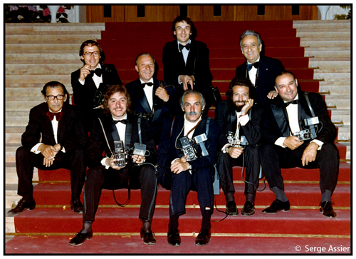 69 / 90 Philippe Jaccottet — 024.-Serge-Assier-avec-ses-confrères-Cannes-1974